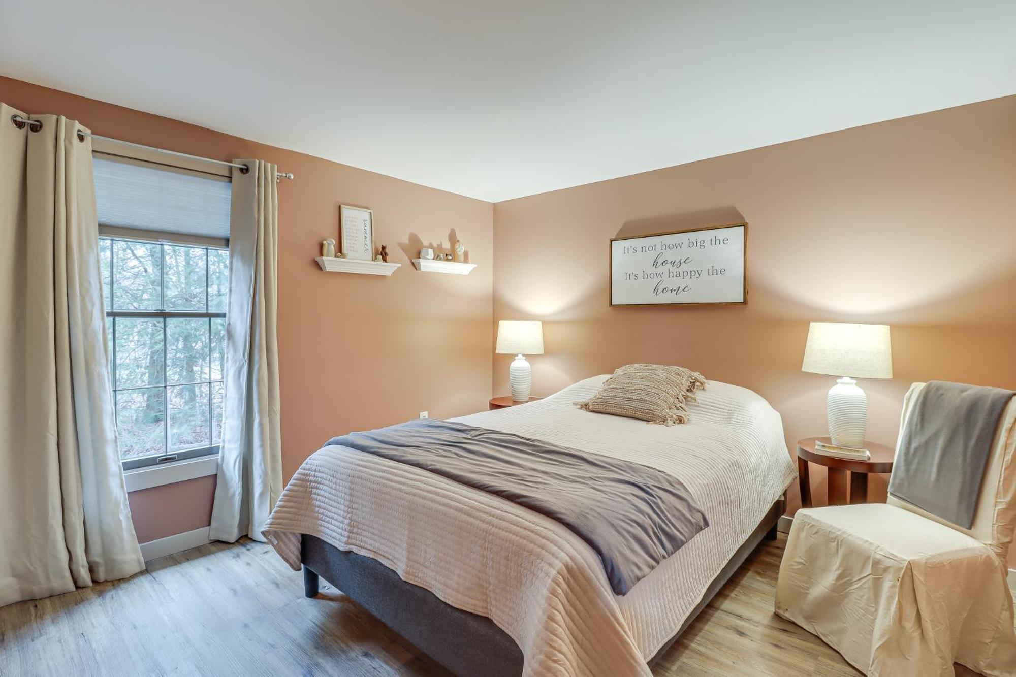 Quaint Jim Thorpe Cabin Retreat, Walk To Beach! 外观 照片