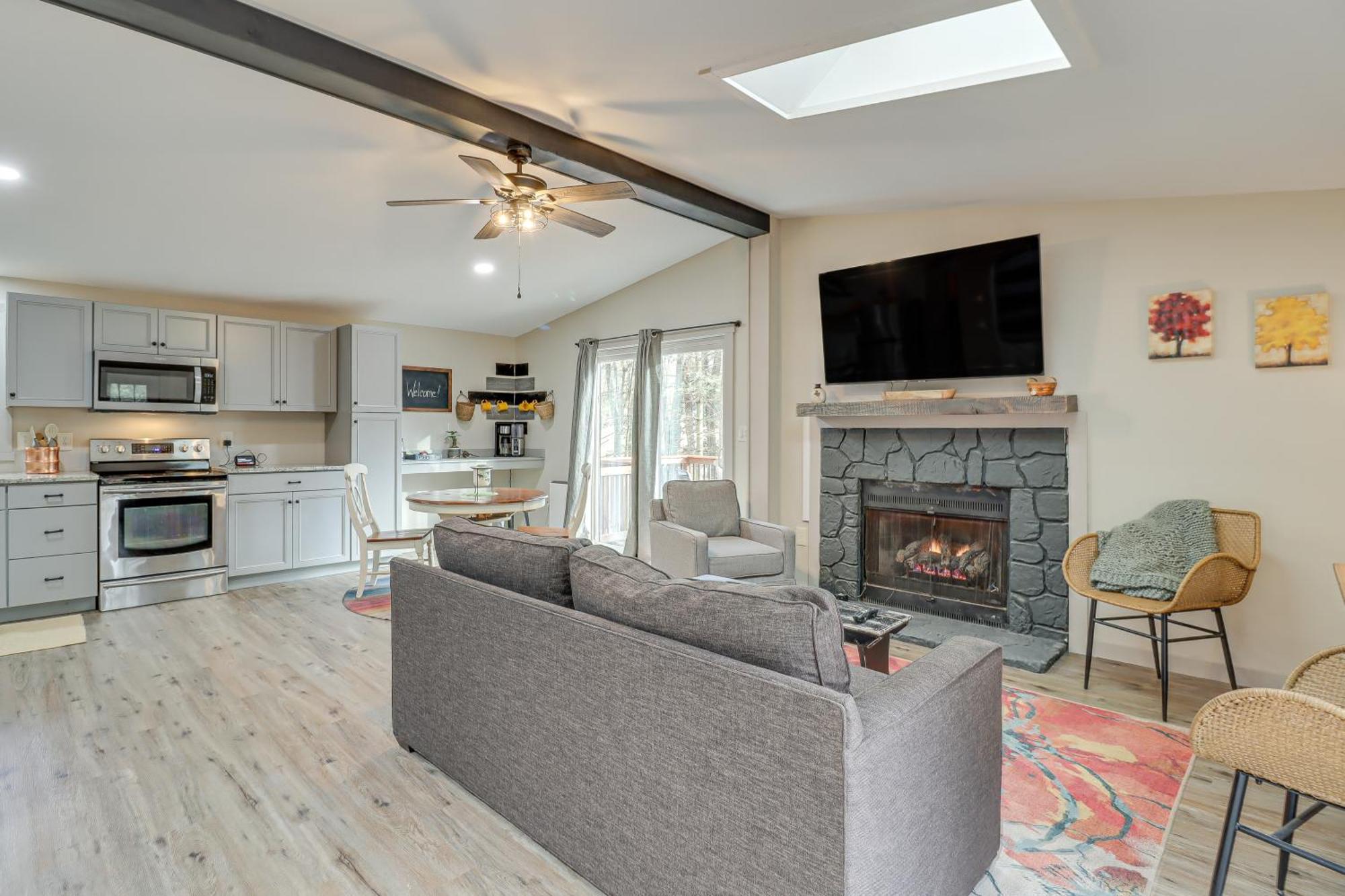 Quaint Jim Thorpe Cabin Retreat, Walk To Beach! 外观 照片