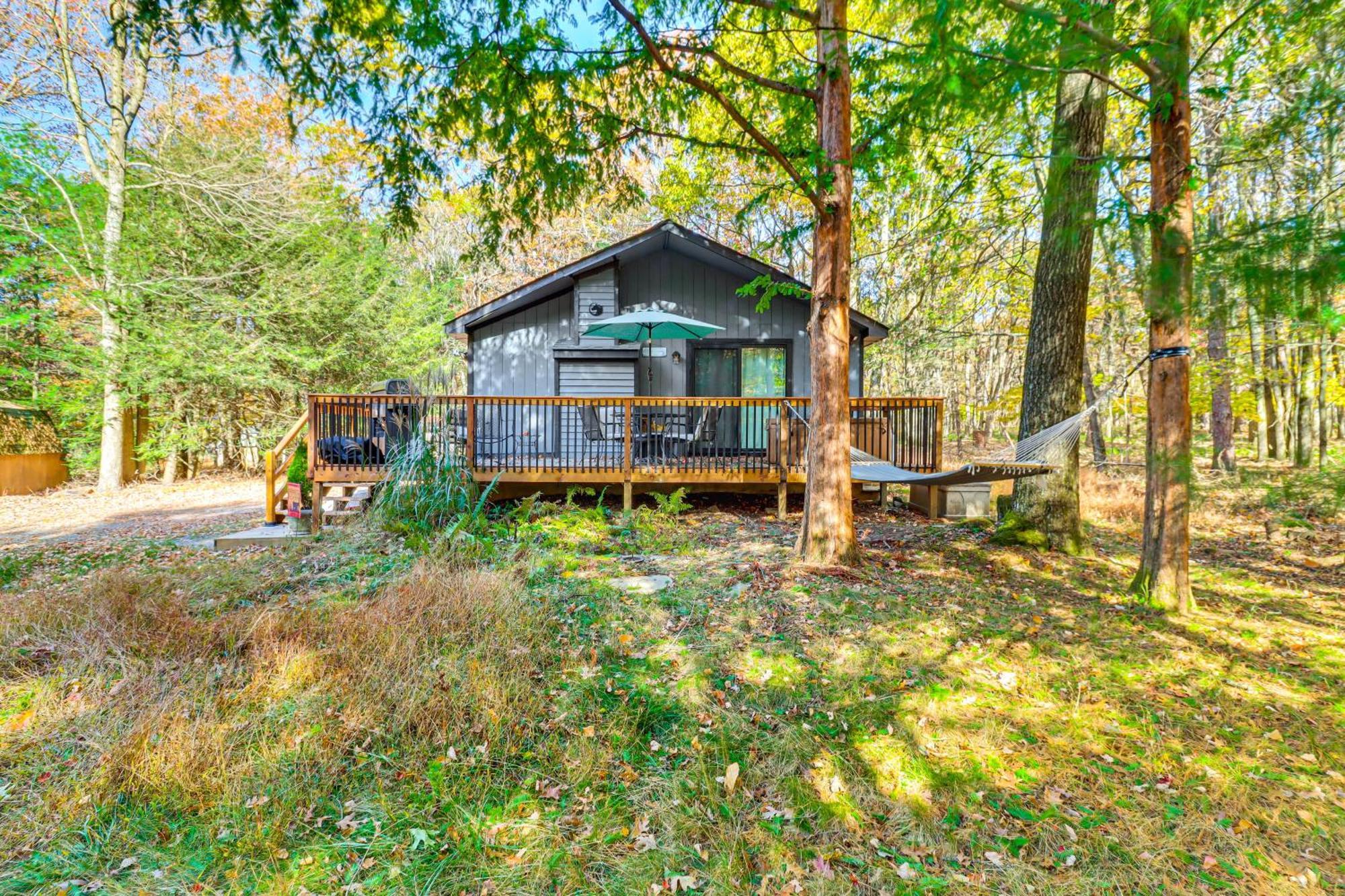 Quaint Jim Thorpe Cabin Retreat, Walk To Beach! 外观 照片