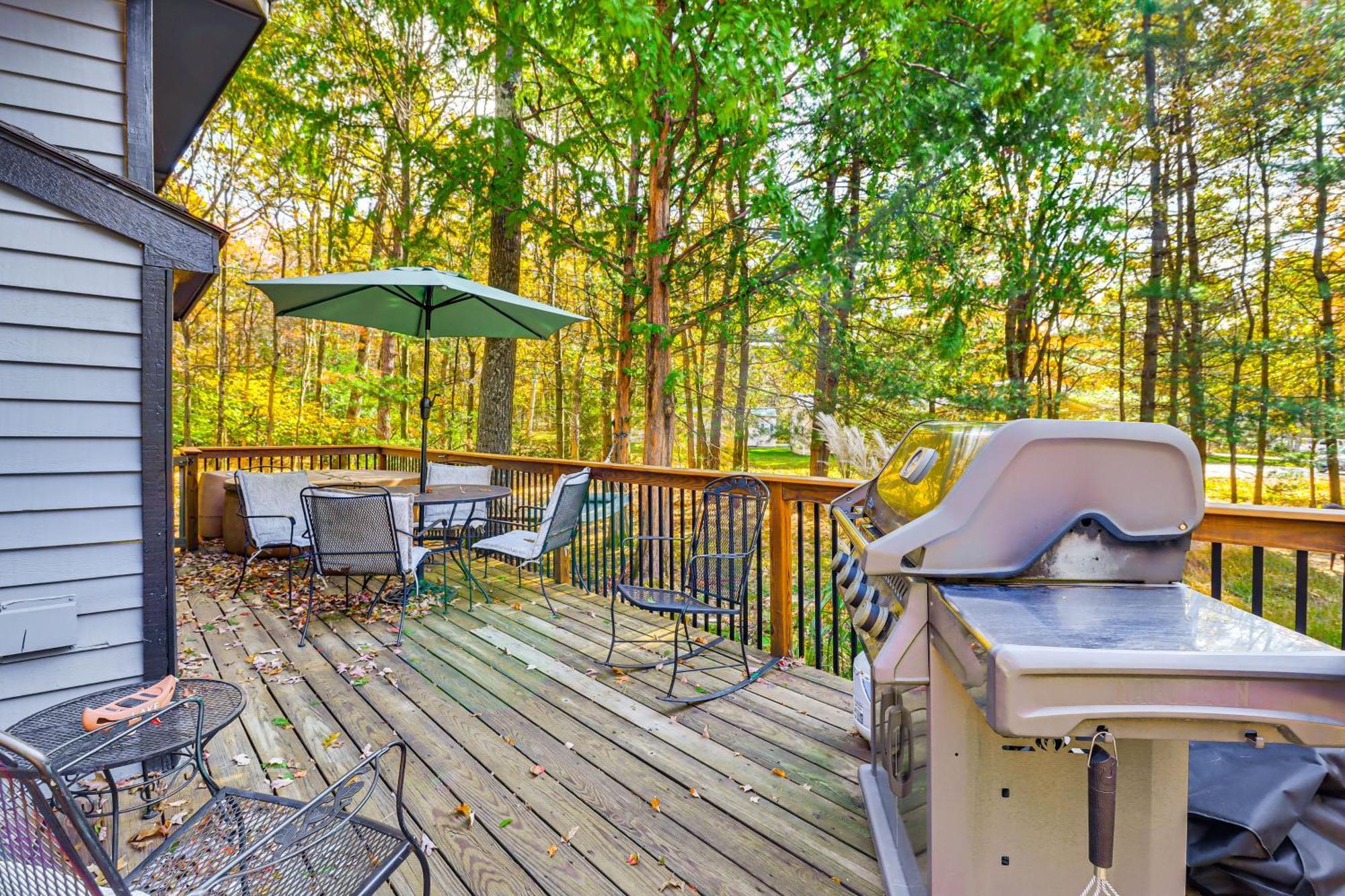 Quaint Jim Thorpe Cabin Retreat, Walk To Beach! 外观 照片