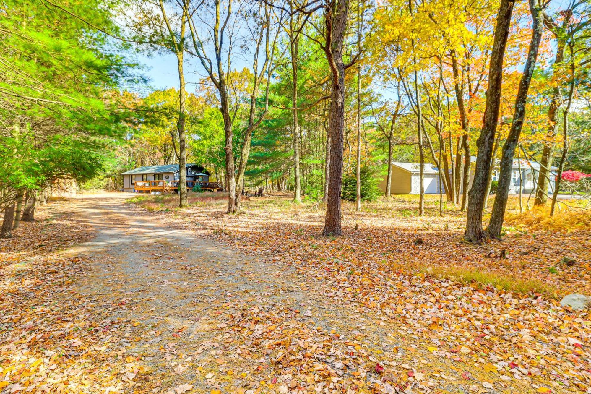 Quaint Jim Thorpe Cabin Retreat, Walk To Beach! 外观 照片